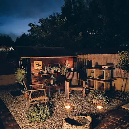 Esterofili فندق مبيت وإفطار *